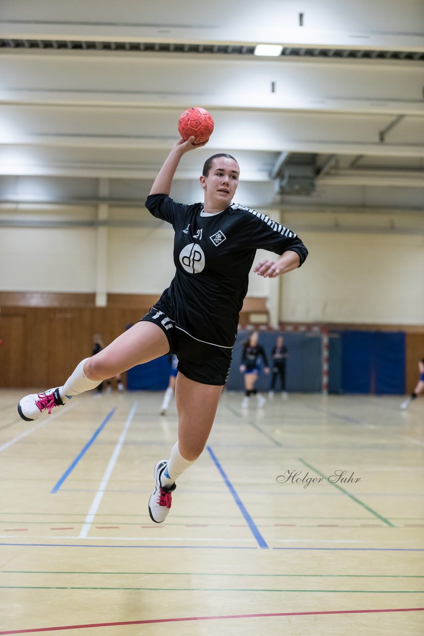 Bild 183 - wBJ TSV Ellerau - HSG Schue/We/Re : Ergebnis: 23:15